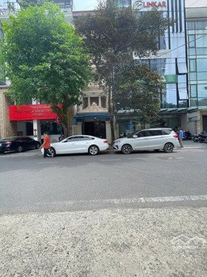 mặt phố, lô góc vỉa hè rộng 6 làn ôtô kd vô đối, dòng tiền 40tr/1 thg. dt 35m 5t mt 3.5m giá 20,5tỷ