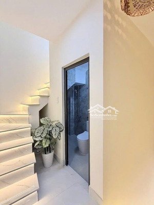 kẹt tiền bán nhà - 46m2 - 800tr - thạnh xuân 21 - view picity q12