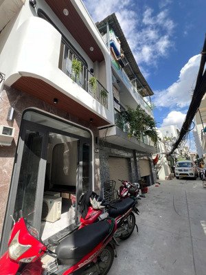 bán nhà hẻm 67/36 bùi văn ba quận 7 mới xây nội thất cao cấp 2pn, 2wc giá 3 tỷ 350tr