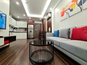 cho thuê căn góc 2 phòng ngủ đủ đồ 9 triệu hoàng huy grand tower sở dầu.