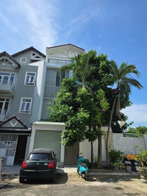 nhà đẹp hẻm 280 lương định của, quận 2, diện tích 7 x 18m, trệt + 3 lầu, khu bàn cờ