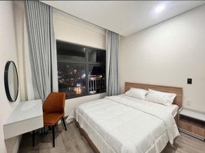 lô góc mặt phố trung tâm hải châu - tòa nhà căn hộ 4 tầng - doanh thu ổn định 70tr/tháng