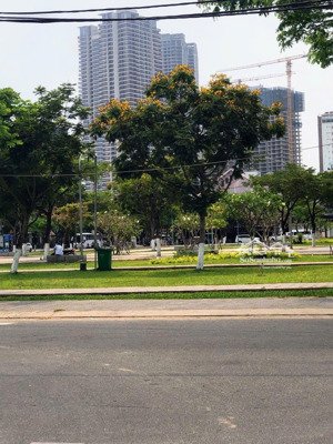 gấp! bán tòa căn hộ 7 tầng 165m2 25,37 tỷ - mt an cư 7 - q. sơn trà