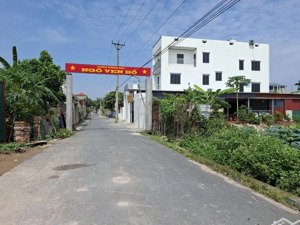 chính chủ bán rẻ lô đất kinh doanh đẹp ngay cạnh kcn cn2 mới khởi công ngày 23/6. lh 