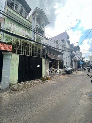 bán gấp mtkd 4 tầng 3.8m x 13m sát bên khu cư xá ngân hàng quận 7 chỉ 7 tỷ nhỉnh