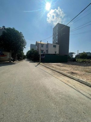 bán 200 tái định cư đống láng xuân sơn - sơn tây giá 39tr/m2