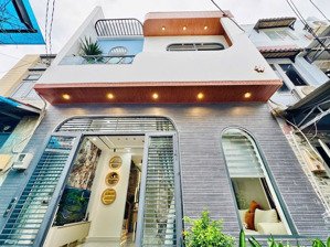 chủ cần bán gấp nhà lê văn sỹ, p10, phú nhuận. dt 65m2. cho thuê 20tr/th. shr