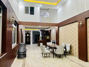 bán nhà mặt tiền lý thường kiệt p.1 tp.vt vị trí đẹp gần biển, công viên bãi trước cực đẹp giá tốt