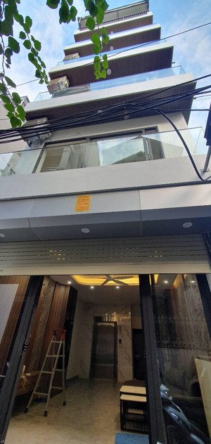 gấp chính chủ cần bán nhanh nhà trung tâm nguyễn văn cừ dt 56m2, 6 tầng, mt 4.4m, máy nhập ngoại