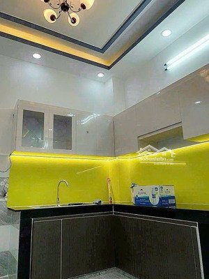 bán nhà 2 mt thông thoáng lâm văn bền, p. tân kiểng, q7, 5tỷ3