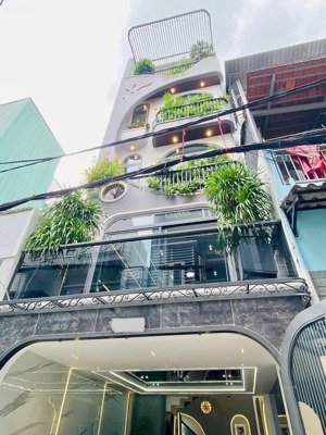 chủ cần bán gấp nhà lê lai p. 3 q. gò vấp, diện tích 52,5m2, shr