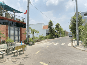 CHÍNH CHỦ BÁN GẤP LÔ ĐẤT MẶT TIỀN VÕ VĂN MÔN – 92M² – TP. TÂN AN – SỔ HỒNG RIÊNG – 950 TRIỆU