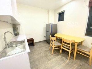 chính chủ cho thuê căn hộ rộng 55m2 1 ngủ, 1 khách,1 bếp, full nội thất đường phạm văn đồng