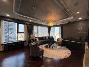 chính chủ bán gấp the gold view, quận 4, dt: 67m2, 2pn, 1wc, giá: 4.8 tỷ, lh: gặp vinh