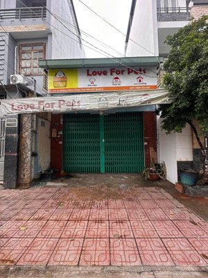 bán nhà cấp 4, mặt tiền 12m, vị trí view chung cư, tiện kinh doanh, sổ hồng riêng, kdc p7q8