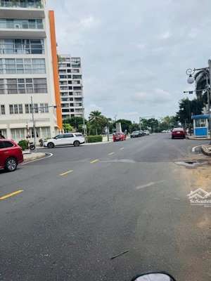 bán căn biệt thự góc đường nguyễn cao, khu ltlđ 2, pmh, q7. dt: 390,5m2, giá 230tỷ. lh: 