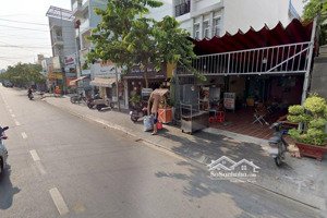 bán nhà mặt tiền đường lý phục man, quận 7 - vị trí đắc địa, thuận lợi đầu tư