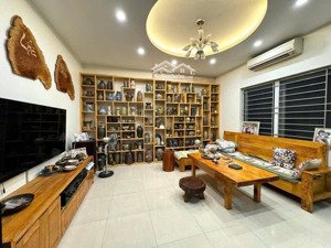 cực rẻ!phân lô trung kính, ô tô 7 chỗ vào nhà, ngõ thông, ô chờ thang máy, ở sướng, kd đỉnh, 80m*5t