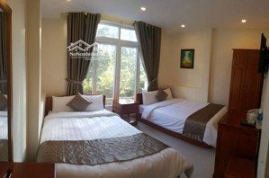 bán khách sạn trung tâm đà lạt