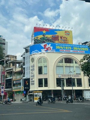 bán căn kế góc mặt tiền trần hưng đạo, cầu kho, quận 1. sổ hồng đầy đủ 