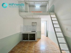 duplex - nội thất - cơ bản - ban công sau đón nắng.