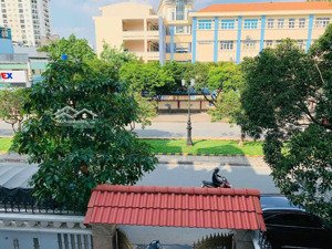 bán biệt thự sang trọng, nội thất cao cấp - mặt tiền đường lê thúc hoạch, q. tân phú