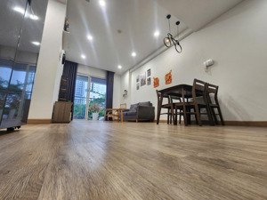 chuyển nhượng sunnrise riverside 3pn, tặng full nội thất, bao hết thuế phí