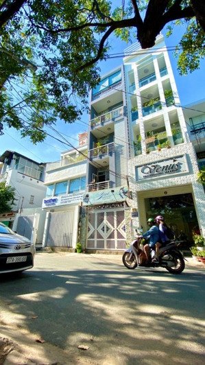 cho thuê nhà mới đẹp 4x17, mặt tiền trần khánh dư, quận 1