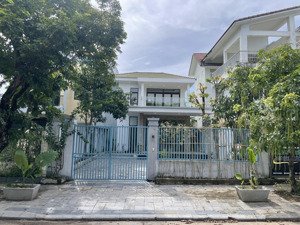 cần cho thuê dài hạn biệt thự sân vườn kđt sinh thái golden hills, liên chiểu, đà nẵng