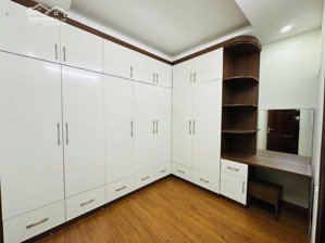 bán nhà mễ trì hạ - 37m x 5 tầng - giá rẻ .
