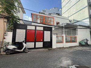 cho thuê villa sân vườn lam sơn, phường 2, tân bình - 18x8m - trệt lầu - sân rộng rãi - rất có gu