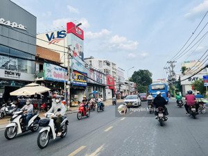 ngay trung tâm chợ thủ đức (10x40m) thổ cư - cấp phép 6 tầng, hầm làm chdv, khách sạn siêu đẹp