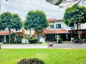 cho thuê biệt thự 10m đối diện công viên trong khu an ninh khép kín kế siêu thị aeon mall bd