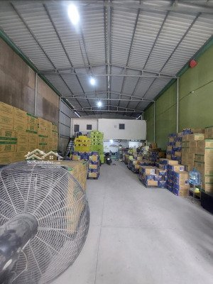 cho thuê kho, xưởng 280m2 có sẵn vp làm việc, gần aeon tân phú