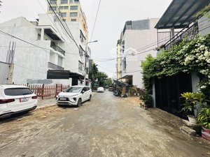 tòa căn hộ 7 tầng dương đình nghệ, dòng tiền 80tr/ tháng