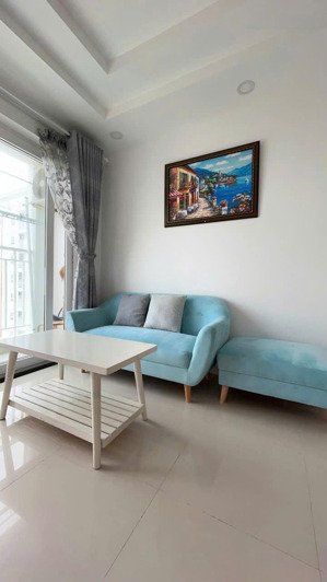 cho thuê căn 2 phòng cc vũng tàu melody, giá 7.5 triệu/ tháng. full nội thất tầng cao. 