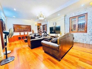 hàng hiếm! phân lô huỳnh thúc kháng, 2 ô tô tránh, ngõ thông tứ tung, vỉa hè, kinh doanh đỉnh, 72m2