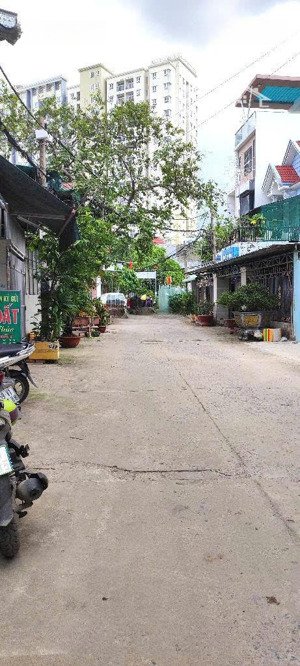 về quê bán gấp đất 80m2, shr giá tl, bình chánh, lh: 