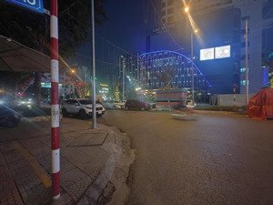 nhà mặt đường thái phiên, lô 22 , lê hồng phong, kinh doanh tối ngày