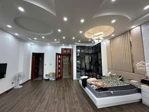 hot ! bán nhà mặt phố lò đúc- tòa 7 tầng thang máy mới - mt đỉnh - kinh doanh văn phòng-60m*7t !