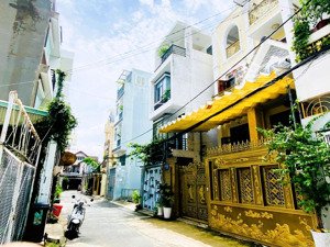 siêu phẩm! nhà đẹp vị trí trung tâm - 4 tầng gần vincom thủ đức - p. linh chiểu - dt 57,5m2 - 8.9tỷ