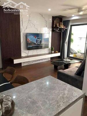 Chính chủ gửi bán căn 93m2 3PN Hà Nội Homeland BC ĐN full đồ giá 5,5X tỷ.