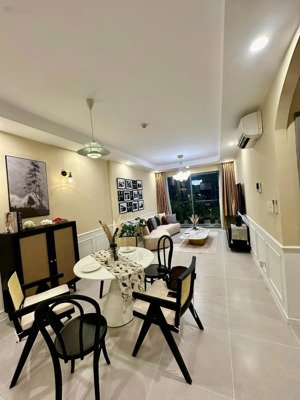 1 căn duy nhất siêu đẹp giá 7,x tỷ bao hết tại gold view q4!!!