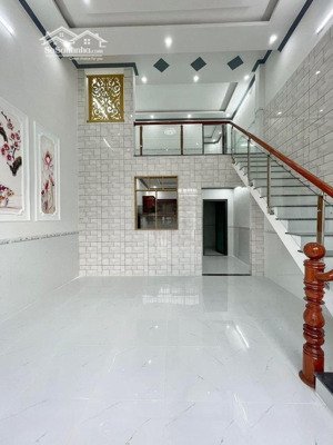 bán gấp nhà sổ hồng - cách mã lò 8 phút - hẻm 1 / - giá 1 tỷ 820 tl