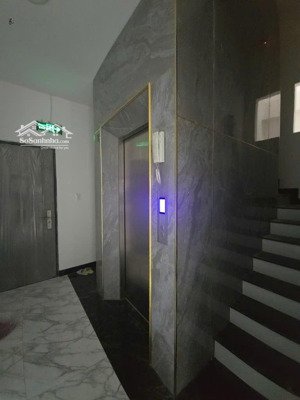 bán chdv dòng tiền gần 900tr/năm, mặt tiền tl15 gần ngã tư ga, 146m2, 6 tầng, hầm, 19 phòng full nt