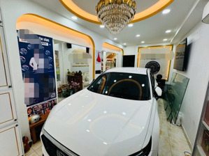 cách mt chỉ 1 căn - xe hơi ngủ trong nhà - lê văn sỹ, q3 - dt:6,5x13 - 4 tầng - giá: 18 tỷ