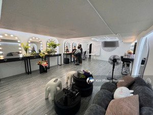 cho thuê mặt bằng cityland rộng 100m, đã decor phòng makeup - có phòng ở lại full nội thất