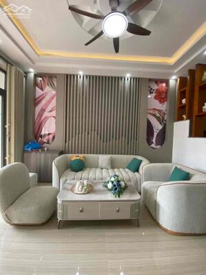 SIÊU PHẨM 3 TẦNG CÙ CHÍNH LAN-ĐƯỜNG NHỰA 7m - TẶNG NỘI THẤT XỊN XÒ - XÁCH VALI VÀO Ở NGAY