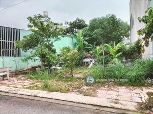 đất ngợp thái hòa - tân uyên giá chỉ 980tr , giá ngợp phù hợp đầu tư - dt 126m2 có hơn 50m2 tc -shr