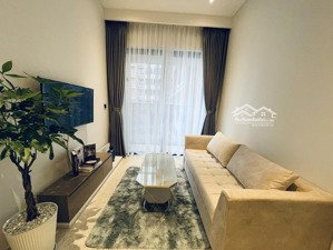 cho thuê căn hộ 1 phòng ngủ cao cấp tại the marq, quận 1